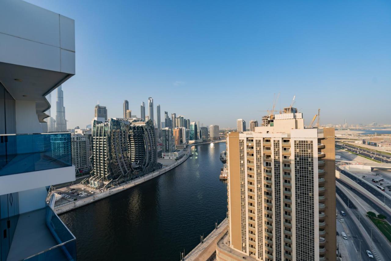 Kasco Homes Waves Tower Business Bay Dubai Exterior foto